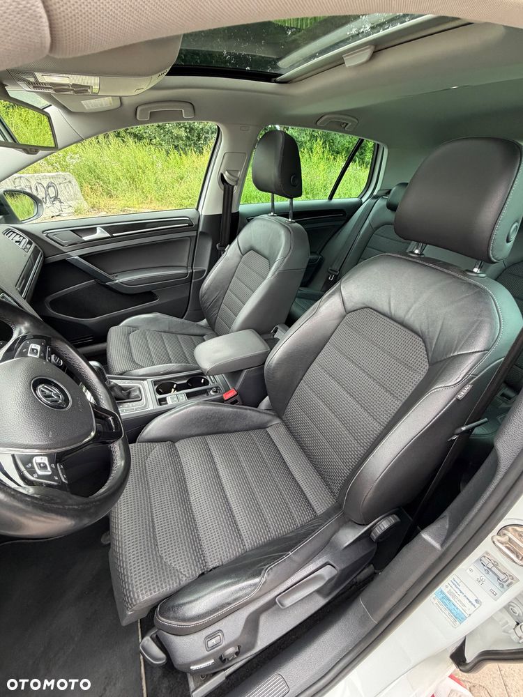 Volkswagen Golf 1.4 TSI BMT Highline DSG - 25