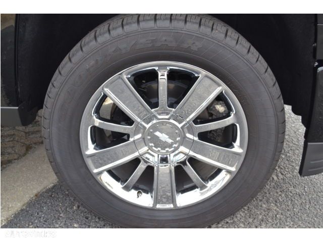 Chevrolet Silverado - 25