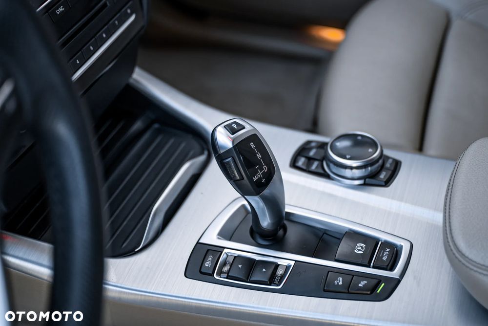 BMW X4 xDrive20d xLine - 20