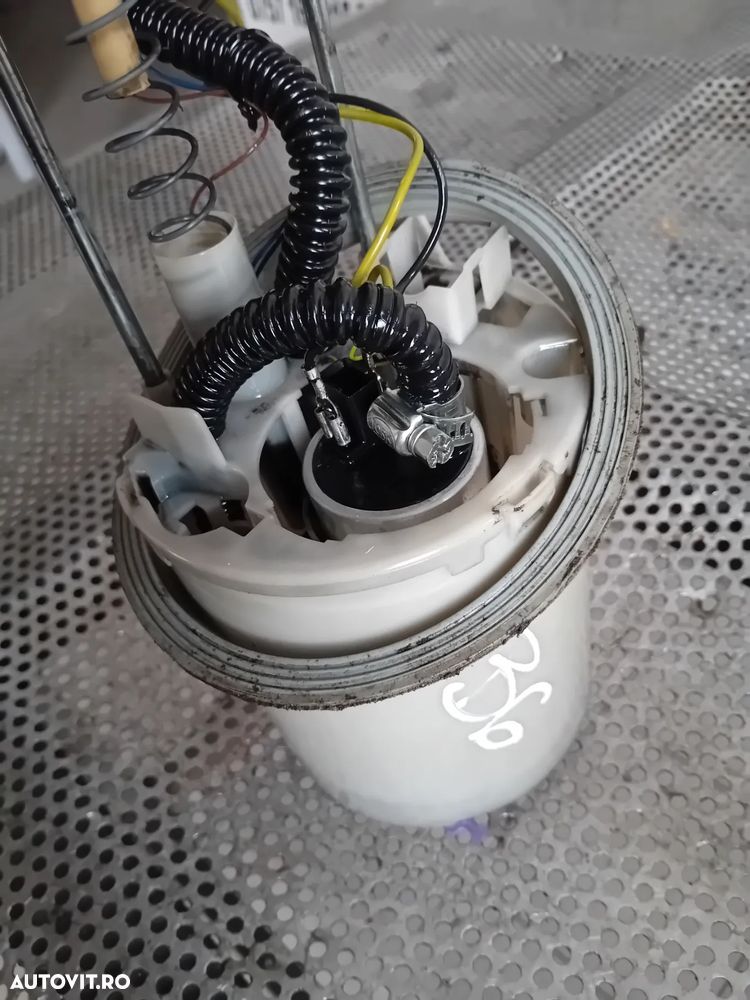 Pompa Motorina Din Rezervor Sorb Plutitor Vw Passat B6 2.0 Tdi Motor BMP - 6