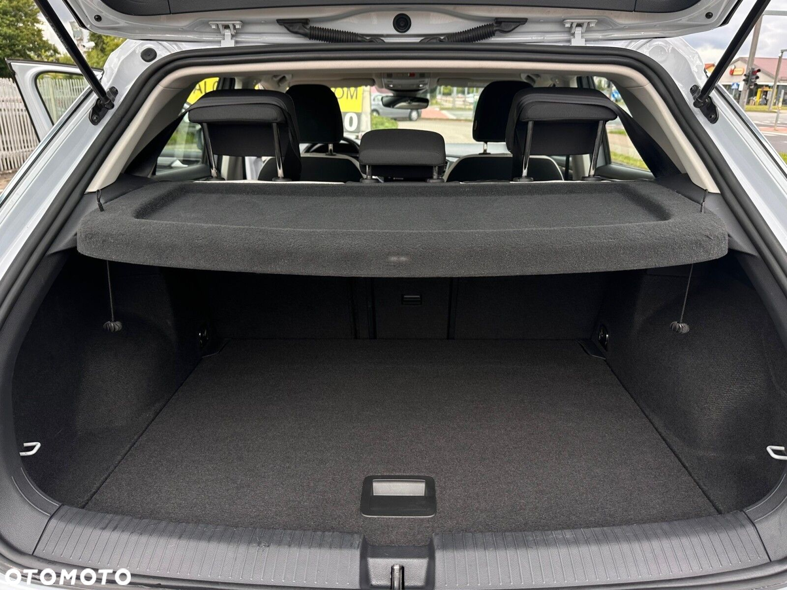 Volkswagen T-Roc 2.0 TDI SCR DPF Premium - 30