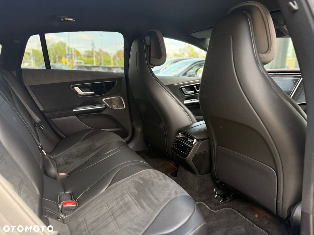 Mercedes-Benz EQE 350+ 90.5kWh AMG Line - 18
