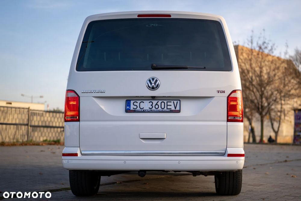 Volkswagen Multivan - 8