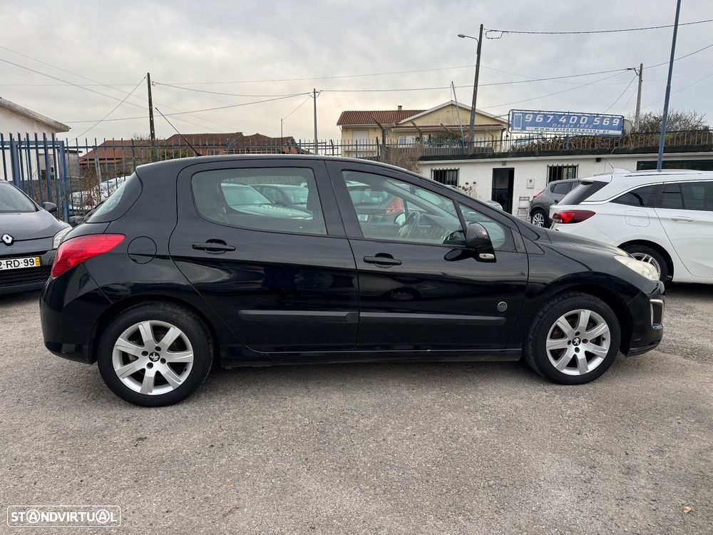Peugeot 308 1.6 e-HDi Active CVM6 - 4