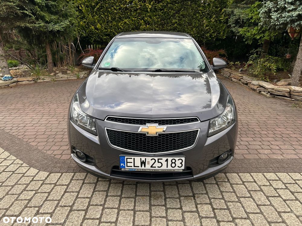 Chevrolet Cruze 1.8 LTZ - 9