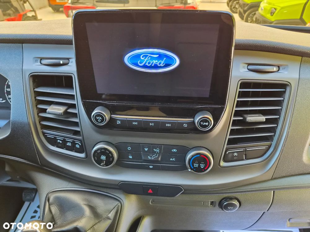 Ford Transit Custom - 22