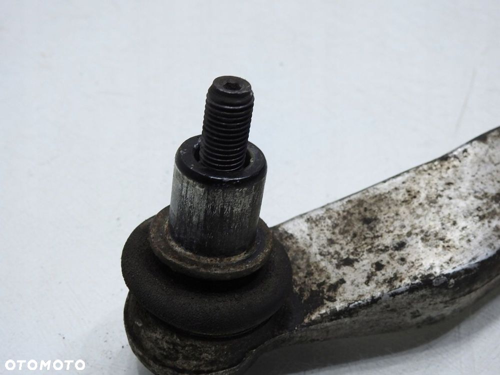 WAHACZ PRAWY PRZÓD AUDI A4 B7 2.0 TDI - 4