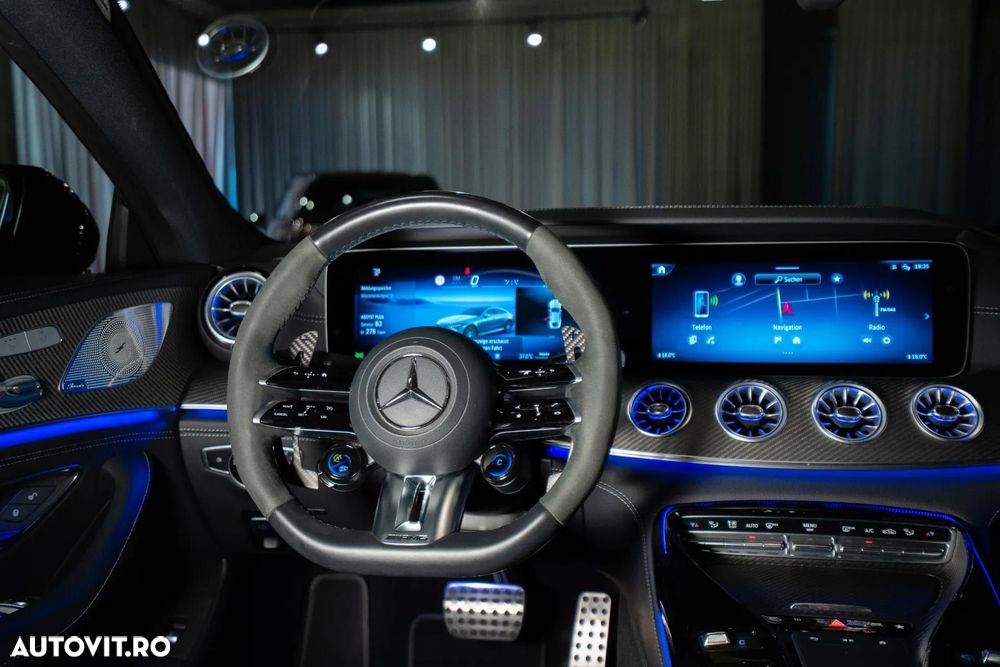 Mercedes-Benz AMG GT 4-door Coupe - 34