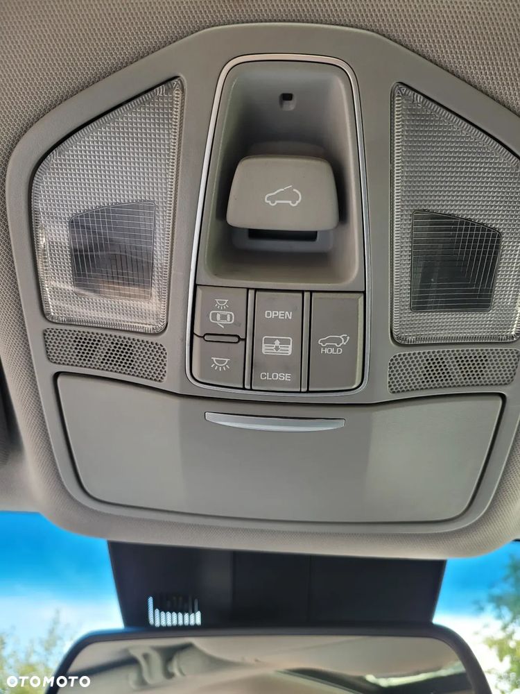 Hyundai Santa Fe Grand blue 2.2 CRDI 4WD Automatik Premium - 24