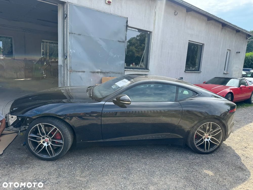 Jaguar F-Type P450 75 - 1