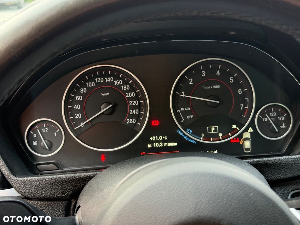 BMW 3GT 320i xDrive Sport Line - 8
