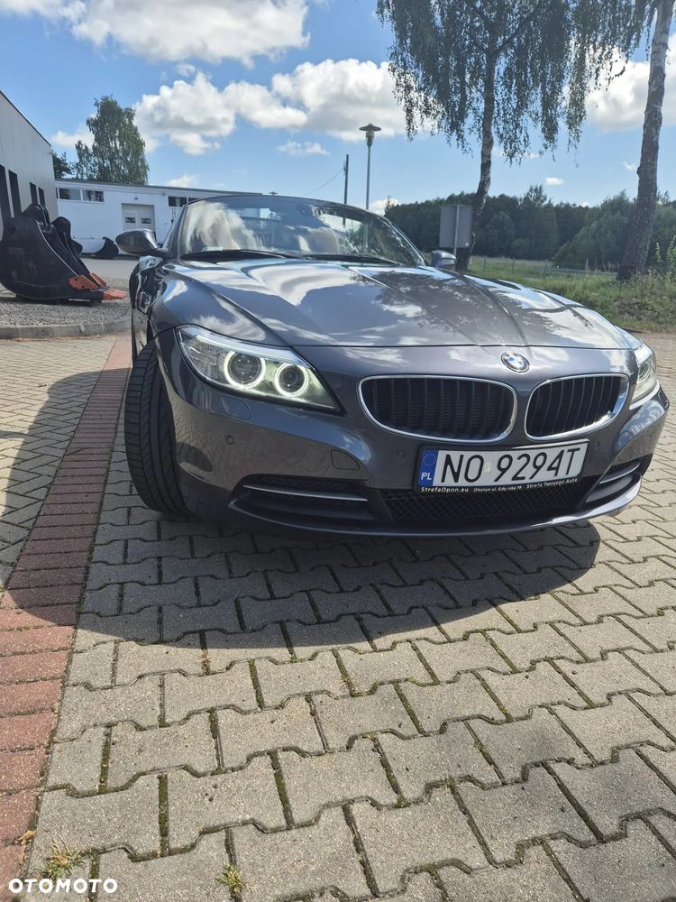 BMW Z4 sDrive28i - 18