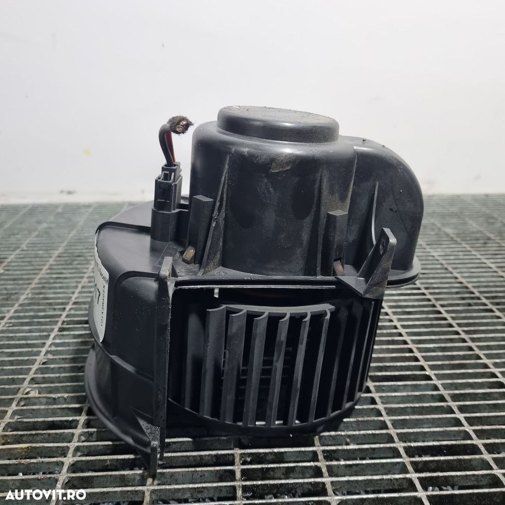 Aeroterma Volkswagen Touareg 7L facelift 2007 - 2011 (1417) 52492471 - 1