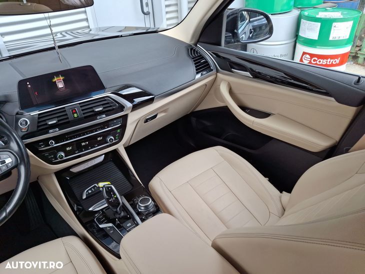 BMW X3 xDrive20d AT Luxury Line - 21