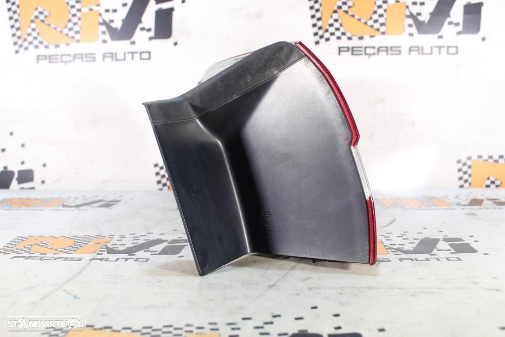 Farolim Direito Peugeot 308 Sw Ii  9678093880 / Carrinha Chassi Pendur - 6