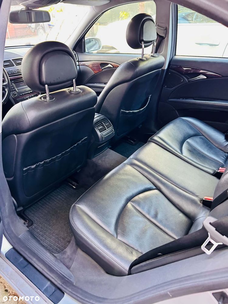Mercedes-Benz Klasa E 200 CDI Elegance - 7