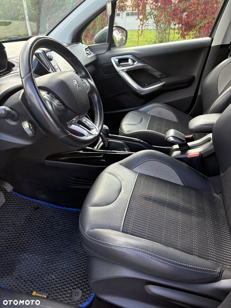 Peugeot 2008 PureTech 110 GPF Stop&Start EAT6 Active - 9
