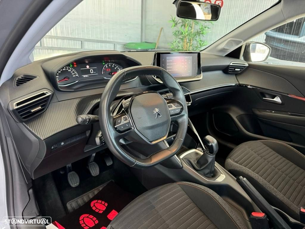 Peugeot 208 1.2 PureTech Active - 11