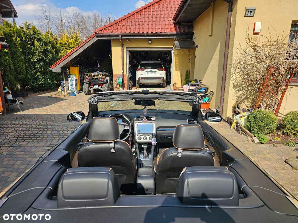 Volkswagen Eos 2.0 TDI DPF DSG Individual - 11