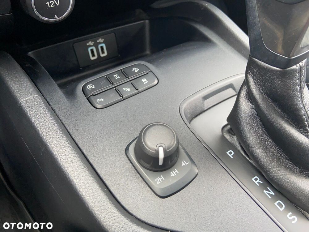 Ford Ranger 2.0 EcoBlue 4x4 DC Limited - 28