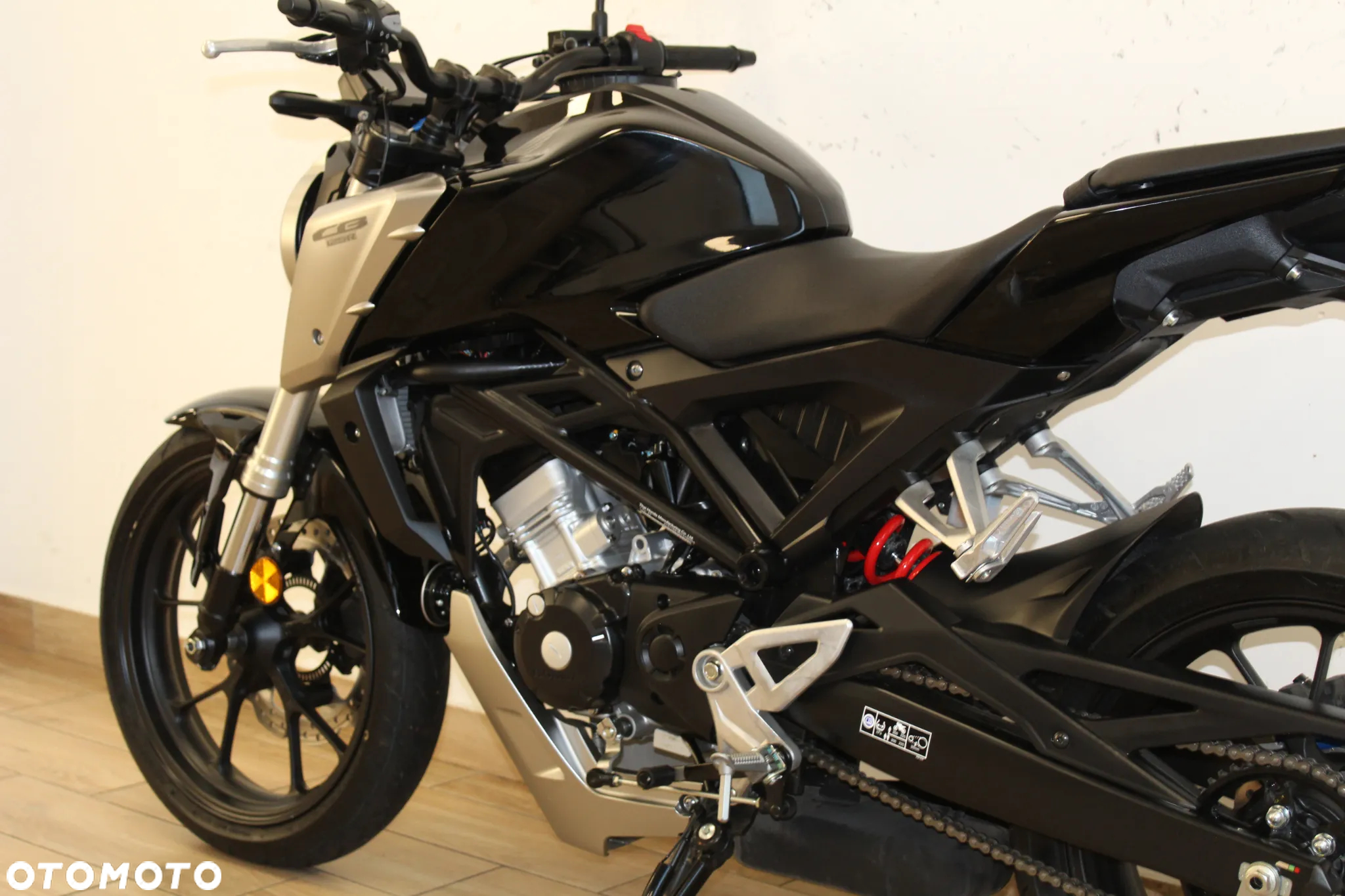 Honda CB - 11