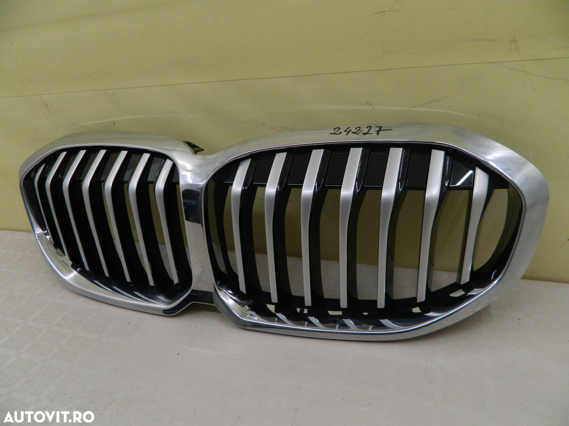 Grila radiator BMW Seria 1 F40, 2019, 2020, 2021, 2022, 2023, cod origine 7076802. - 4