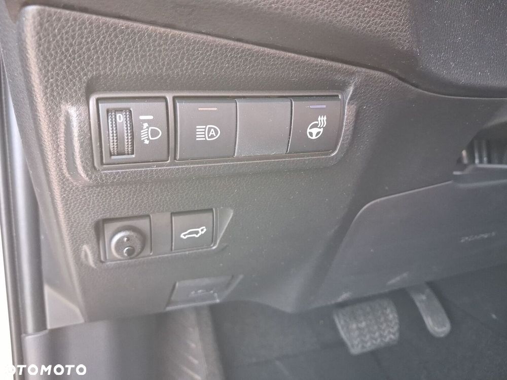 Toyota Corolla Cross 2.0 Hybrid Style - 22