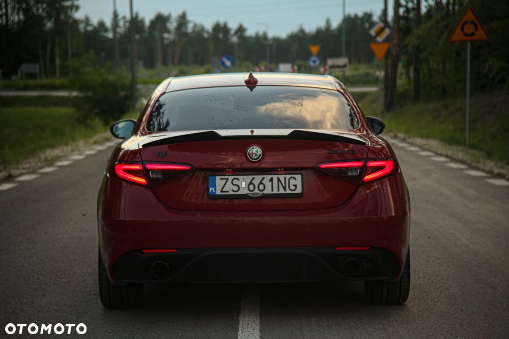 Alfa Romeo Giulia 2.0 Turbo Veloce Q4 - 4