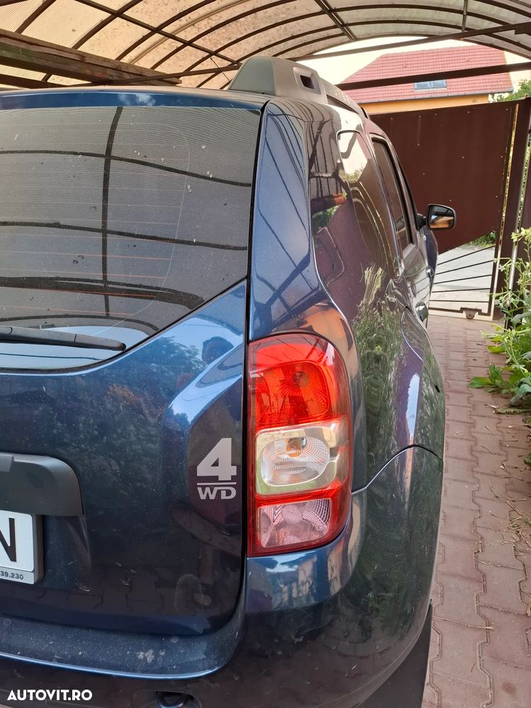 Dacia Duster 1.5 dCi 4x4 Laureate - 2