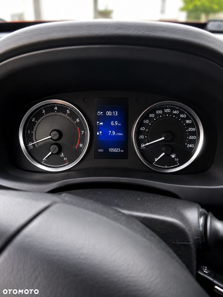 Toyota Corolla 1.6 Comfort - 8