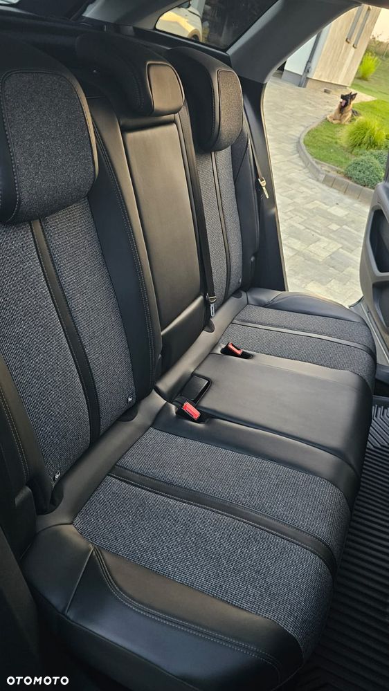 Peugeot 3008 1.6 BlueHDi Allure S&S EAT6 - 14