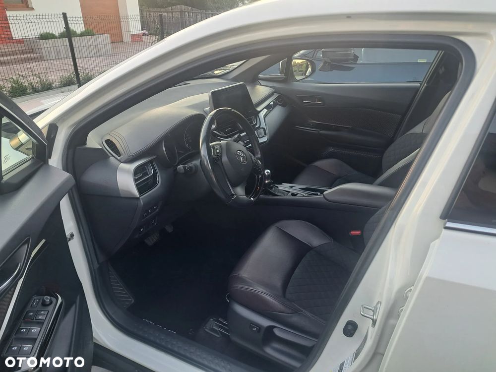 Toyota C-HR 1.8 Hybrid Prestige - 8