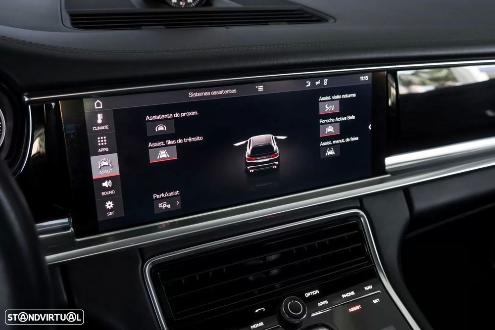 Porsche Panamera Sport Turismo Turbo - 16