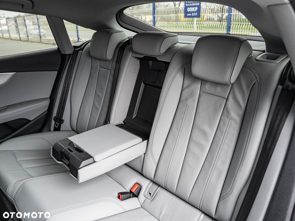 Audi A5 ver-sportback-35-tdi-s-tronic-s-line - 14
