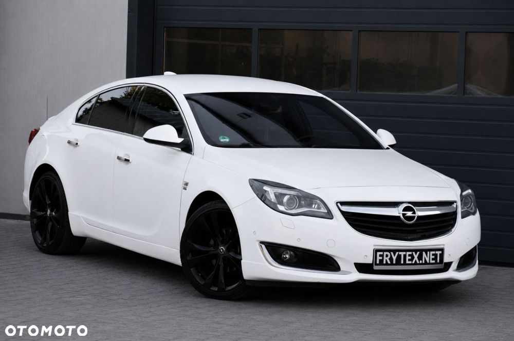 Opel Insignia - 1