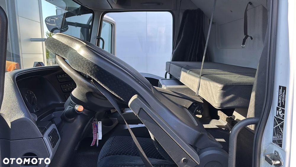 Mercedes-Benz Actros 2541 Sypialka 22 Europalety - 17