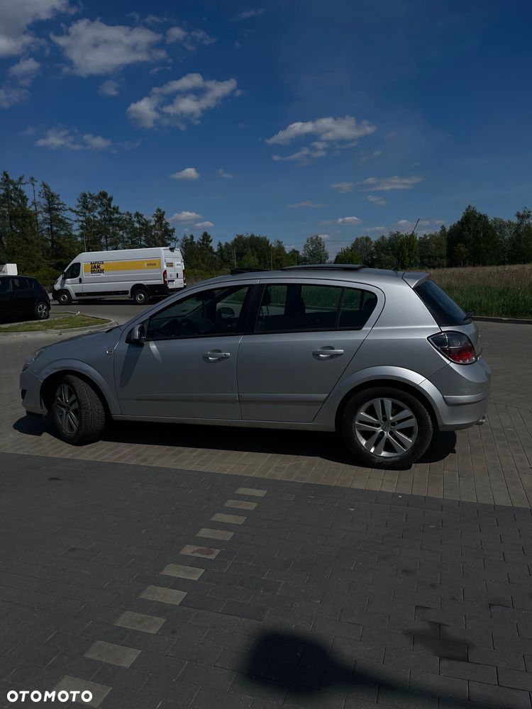 Opel Astra 1.7 CDTI DPF Catch me now - 2