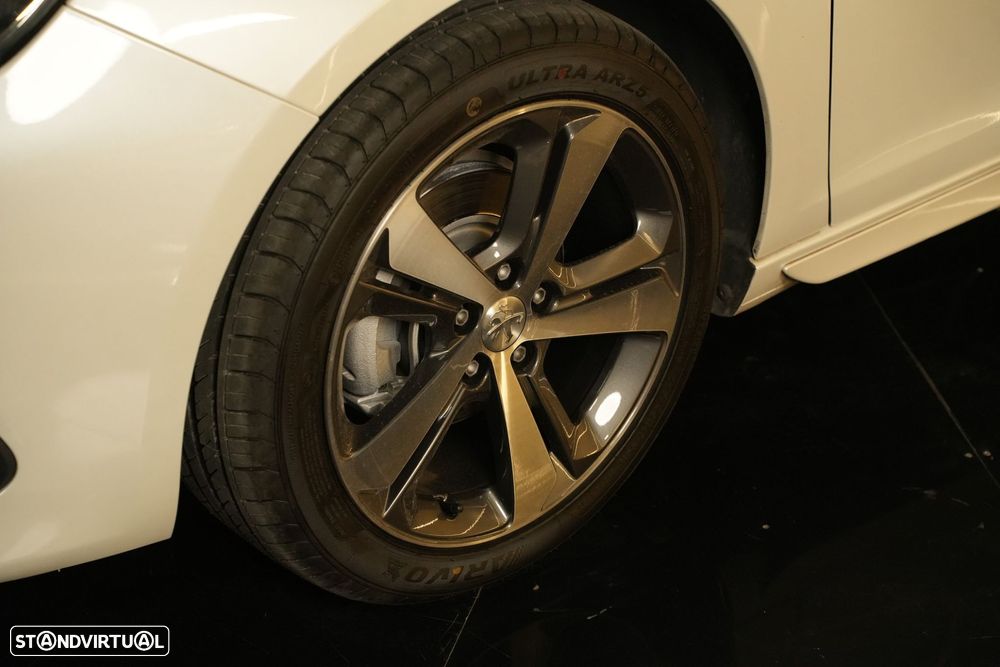 Peugeot 308 1.5 BlueHDi GT Line EAT8 - 10