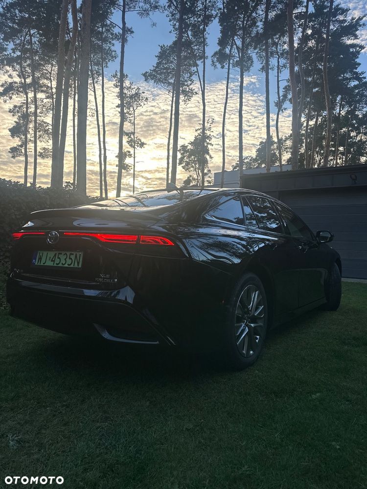 Toyota Mirai Executive - 9