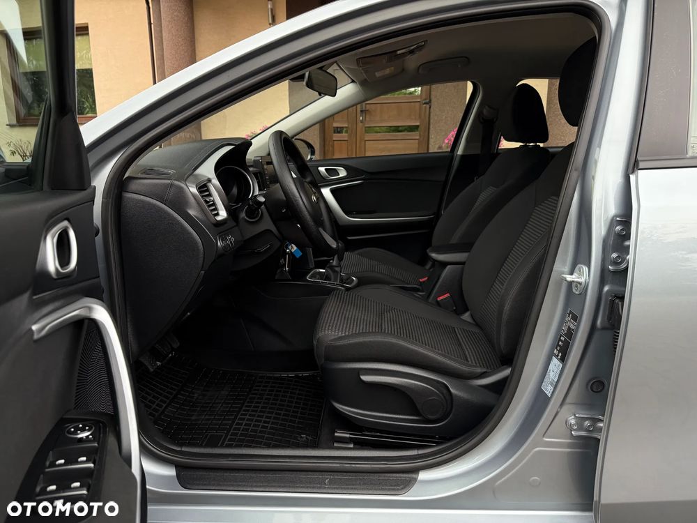 Kia Ceed 1.4 S - 24