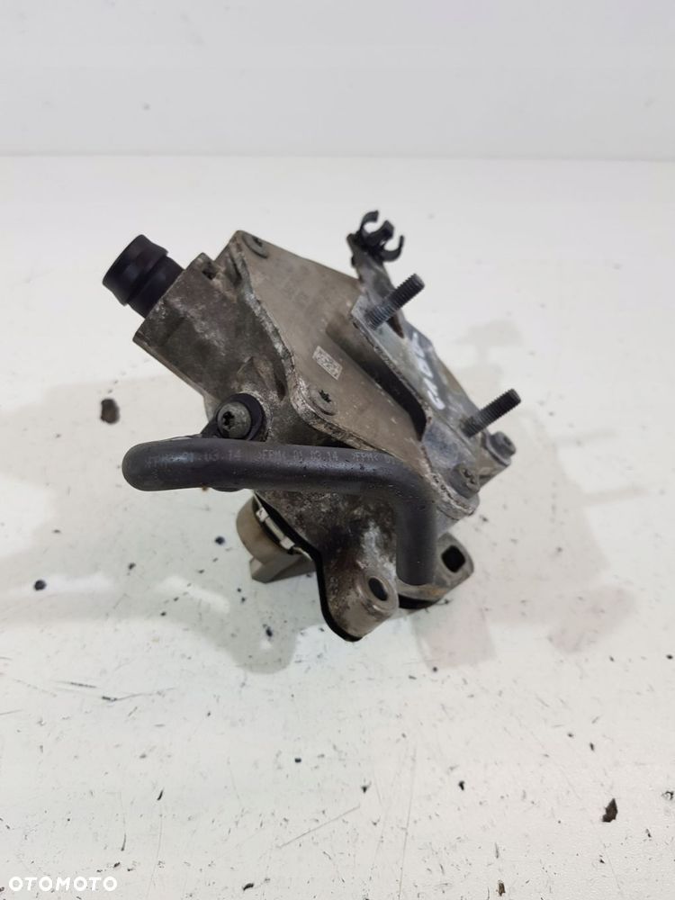pompa vacum cm5g-2a451-ga ford 1.0t ecoboost - 4
