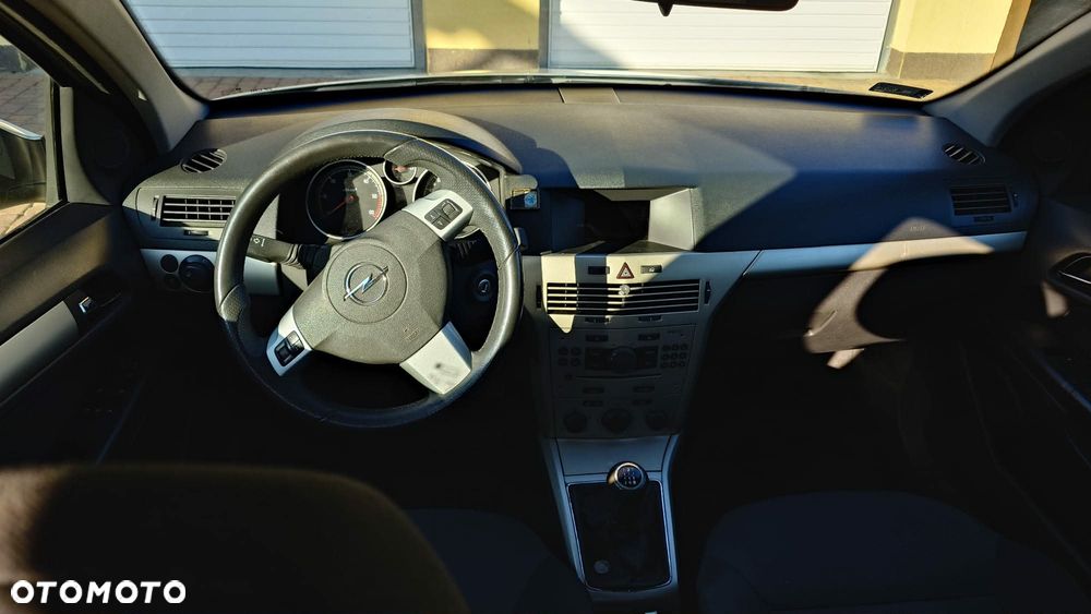 Opel Astra 1.7 CDTI - 6