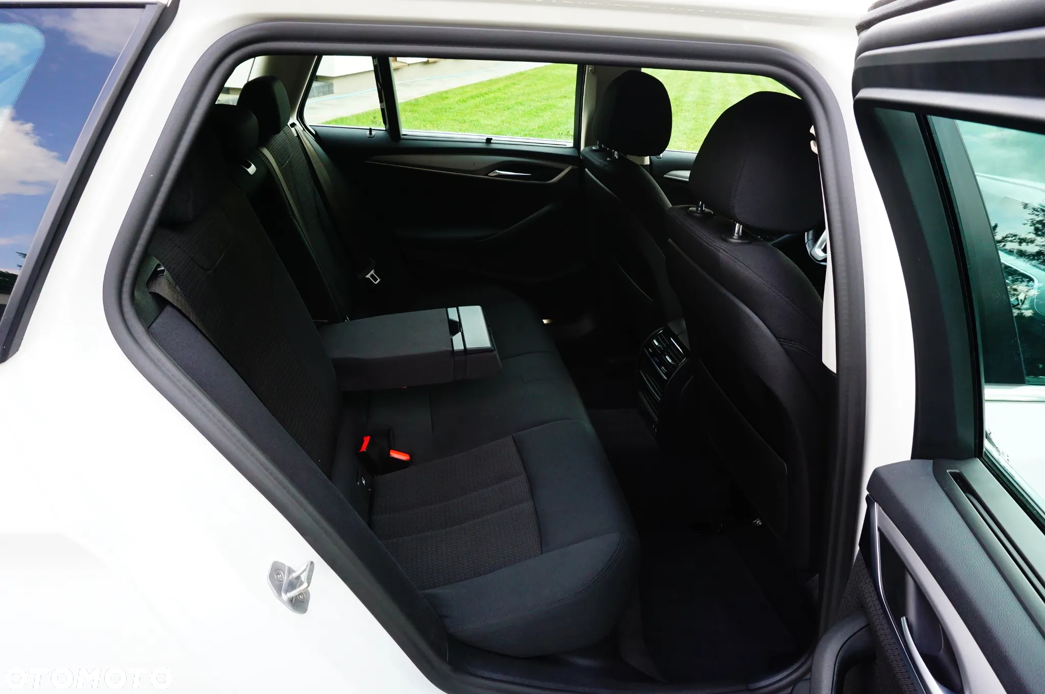 BMW Seria 5 520d - 22