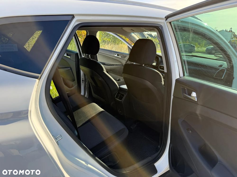 Hyundai Tucson 1.6 GDi Comfort 2WD - 10