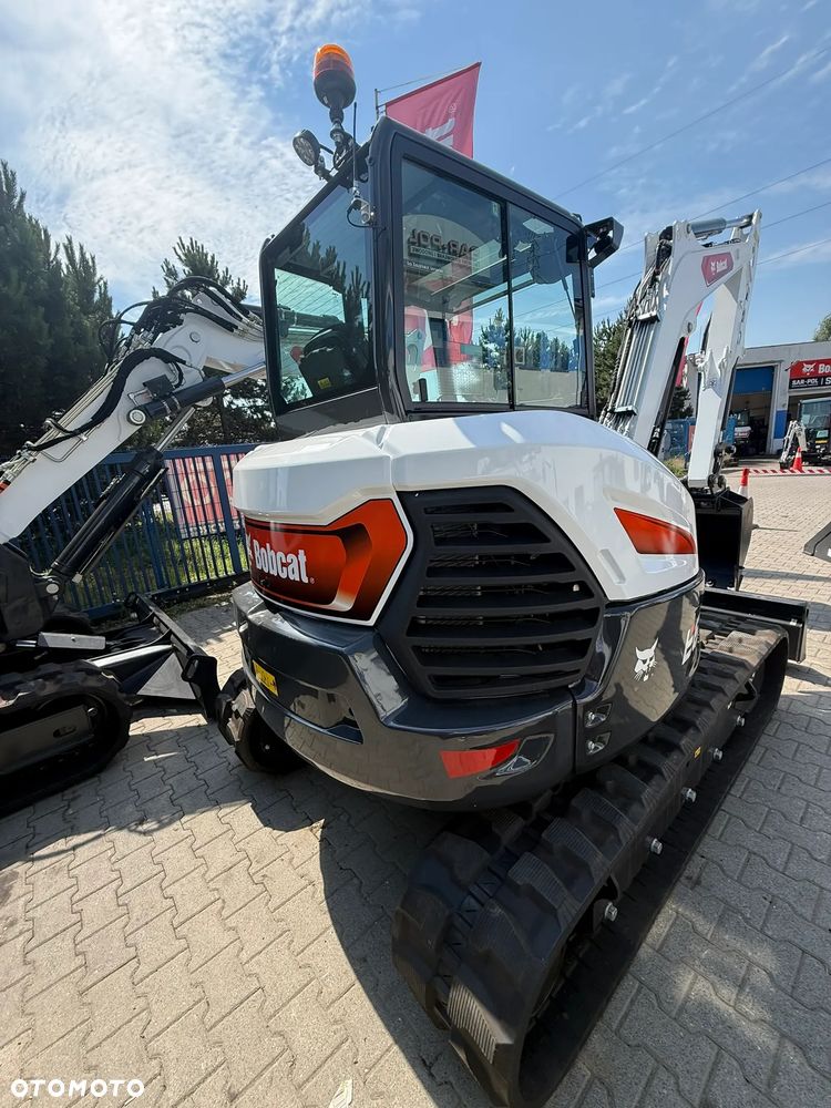 Bobcat E60 - 6