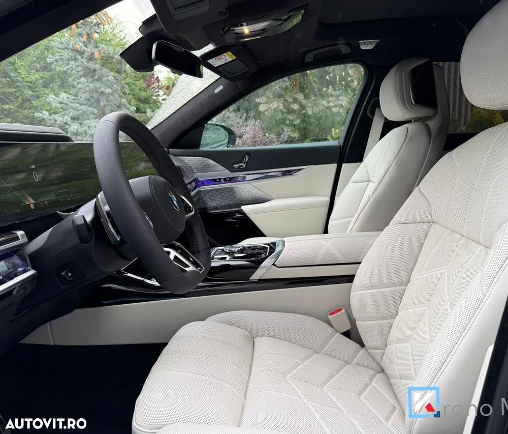 BMW Seria 7 740d xDrive MHEV - 7