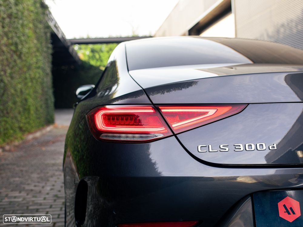 Mercedes-Benz CLS 300 d AMG Line - 16