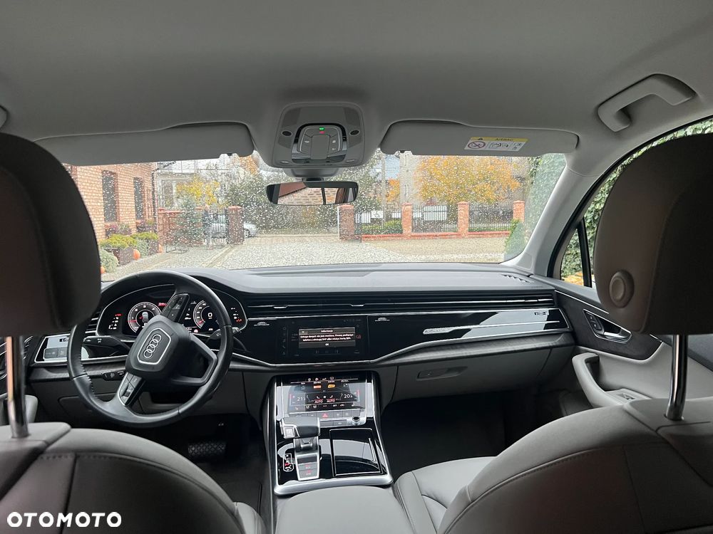 Audi Q7 - 40