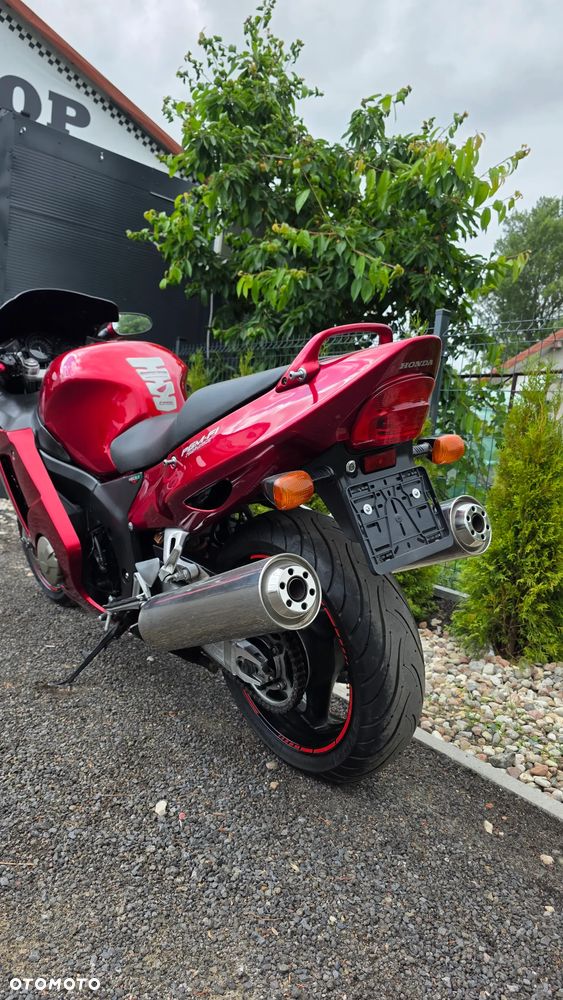 Honda CBR - 8