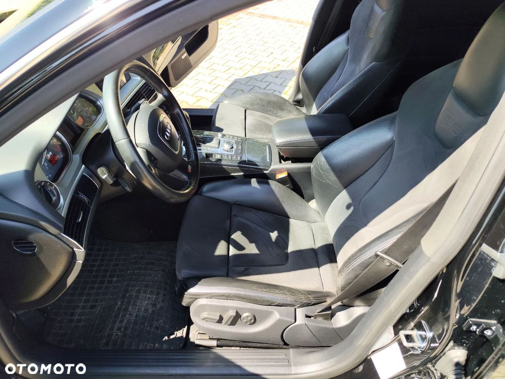 Audi S6 Avant - 15